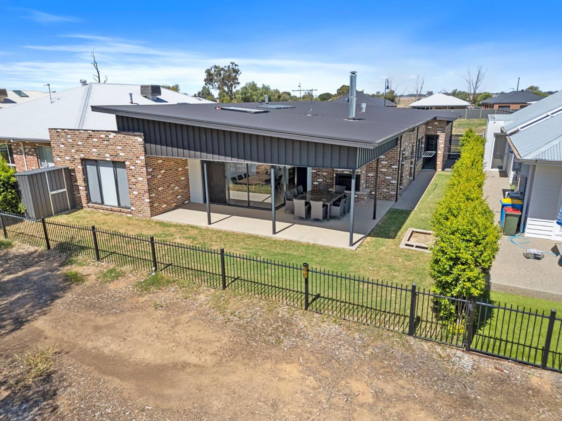 45 On Fairway Villa Yarrawonga Exterior photo